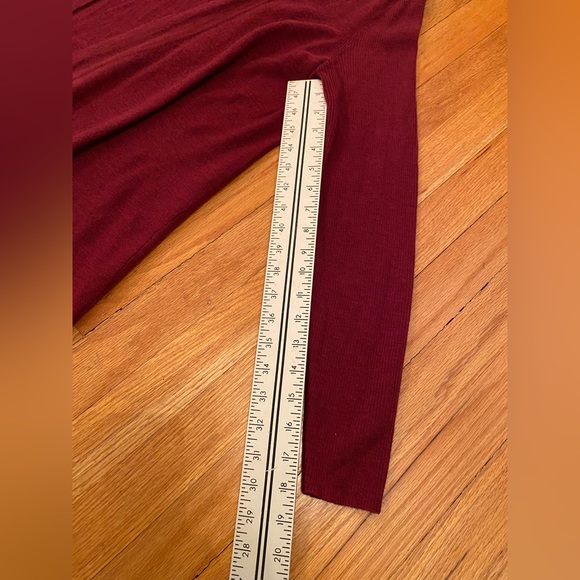 Eileen Fisher Women’s Cardigan XL; maroon; open front; Merino Wool - Picture 5 of 7